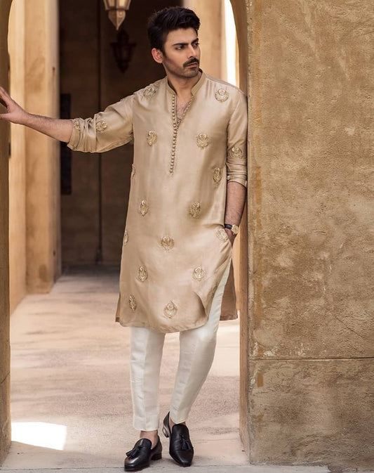 Men's Cream Butta Embroidered Work Kurta