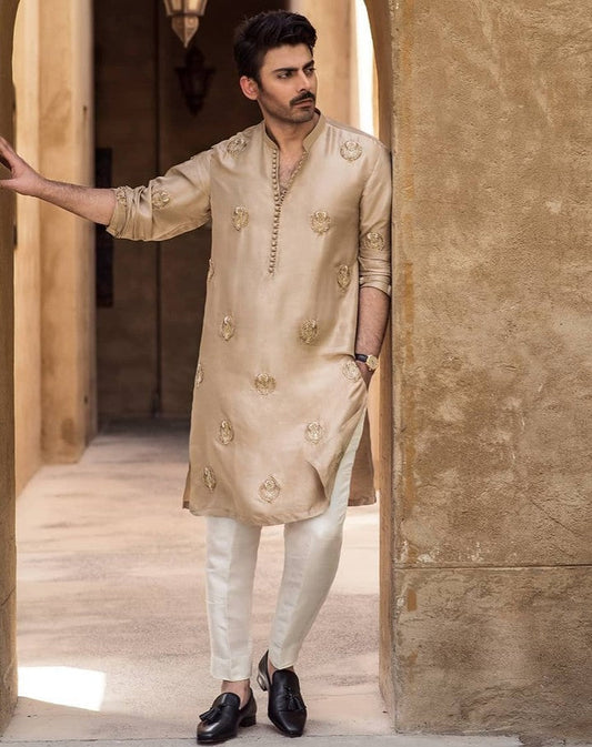 Men's Cream Butta Embroidered Work Kurta