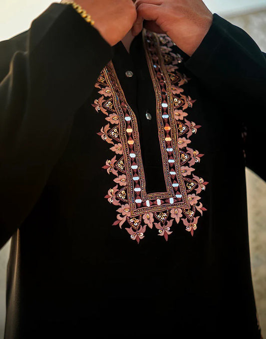 BLACK HEAVY KCREZY SEQUENCE EMBROIDERED KURTA SET